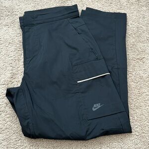 Men’s Nike Cargo Joggers 30/M Black